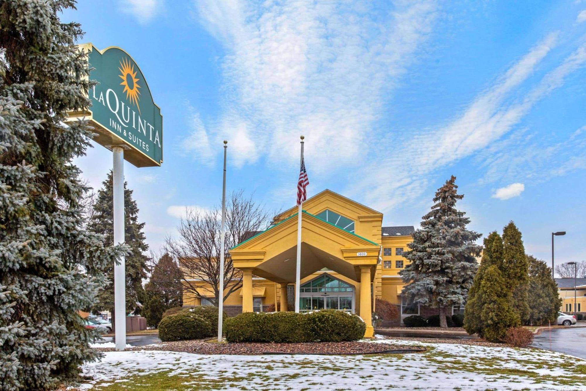La Quinta By Wyndham Appleton College Avenue Hotell Exteriör bild